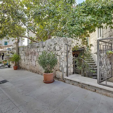 Luxury Palace Makarska