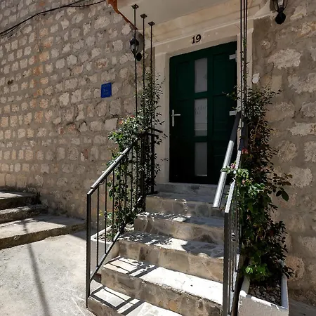 Luxury Palace 4* Makarska
