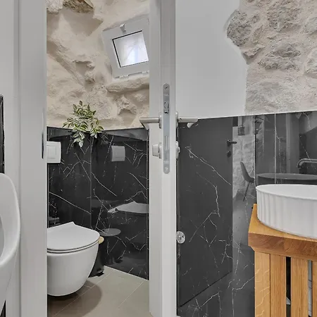 Bed & Breakfast Luxury Palace Makarska