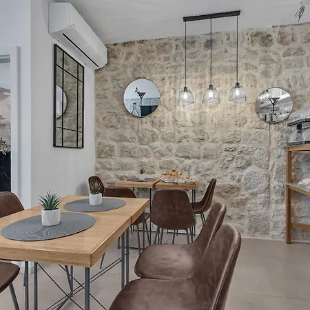 Luxury Palace Nocleg ze śniadaniem Makarska
